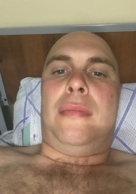 Я Alex, 36, из Мулина, ищу знакомства без обязательств