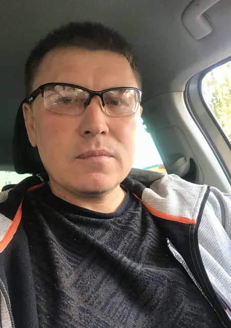 Я Эдуард, 44, знакомлюсь для дружбы в Йошкар-Оле