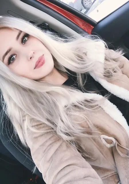 Эвелина из Санкт-Петербурга, мне 24, познакомлюсь на одну ночь