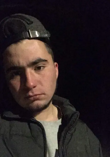 Иван из Рубцовска, ищу на сайте постоянные отношения