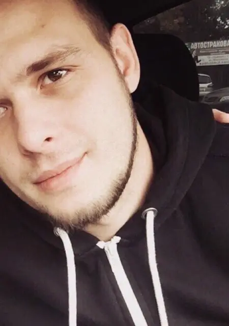 Я Василий, 34, знакомлюсь на одну ночь в Пушкине