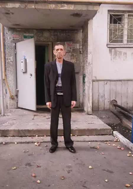 Александр из Екатеринбурга, мне 60, познакомлюсь без обязательств