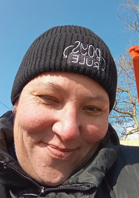 Маришка из Тамани, ищу на сайте постоянные отношения