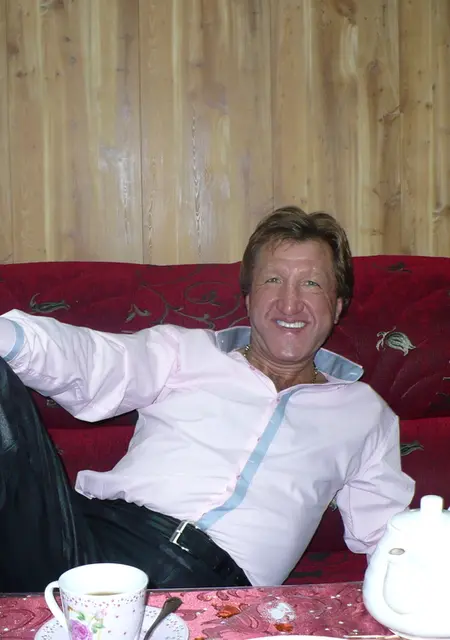 Я Олег, 51, знакомлюсь без обязательств в Томске