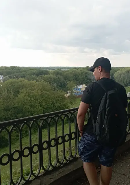 Я Алекс, 35, знакомлюсь без обязательств в Серпухове