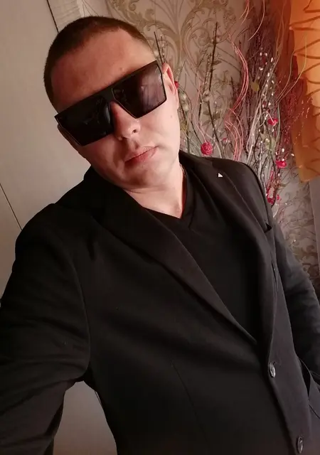 Дмитрий из Орла, мне 44, познакомлюсь на одну ночь