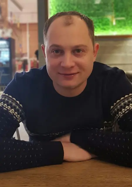 Дима из Сургута, ищу на сайте знакомства на одну ночь