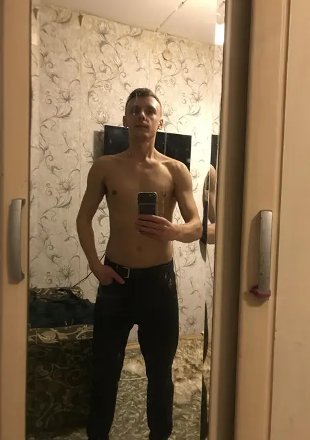 Дима из Кимр, мне 32, познакомлюсь на одну ночь