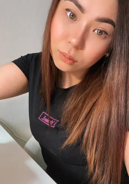 Lina из Тюмени, ищу на сайте приятное времяпровождение