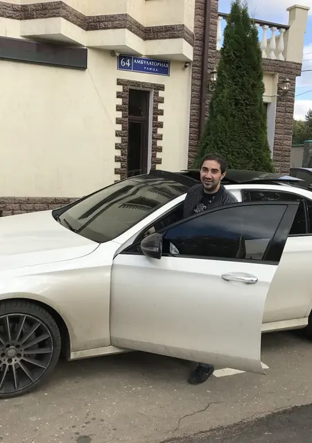 Я Артур, 25, знакомлюсь для совместных путешествий в Одинцово