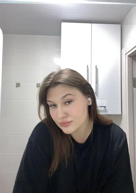 Светлана из Люберец, мне 25, познакомлюсь для общения