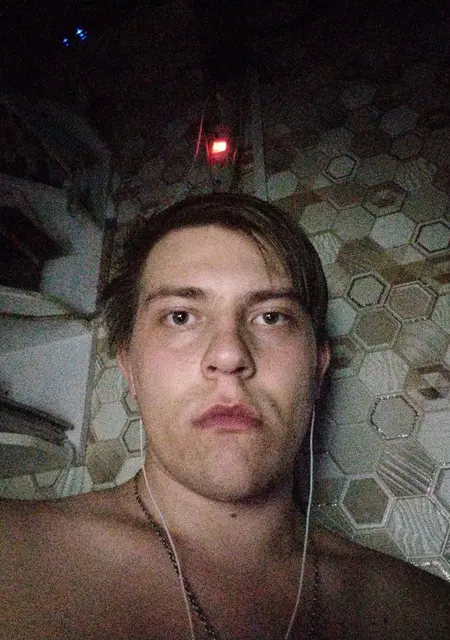 Я Руслан, 22, знакомлюсь для постоянных отношений в Струнине