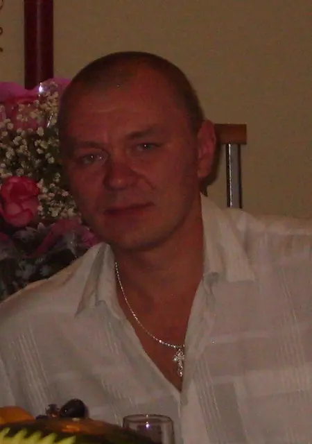 Сергей из Иванова, мне 44, познакомлюсь на одну ночь