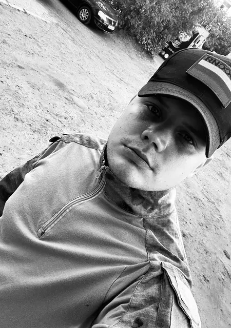 Я Александр, 29, из Костромы, ищу знакомство для вирта