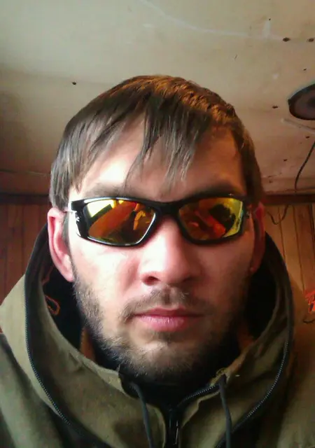 Ильнар из Октябрьского, мне 40, познакомлюсь для общения