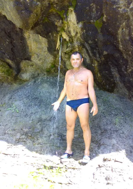 Я Бобб, 59, знакомлюсь для общения в Днепре