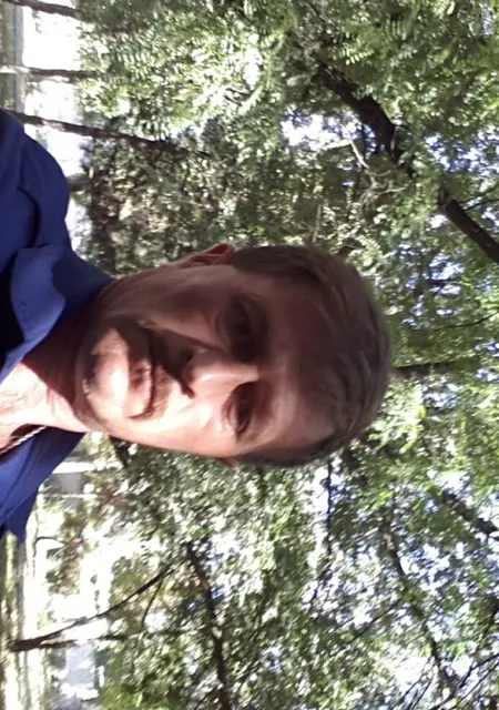 Слава из Новочеркасска, мне 52, познакомлюсь без обязательств