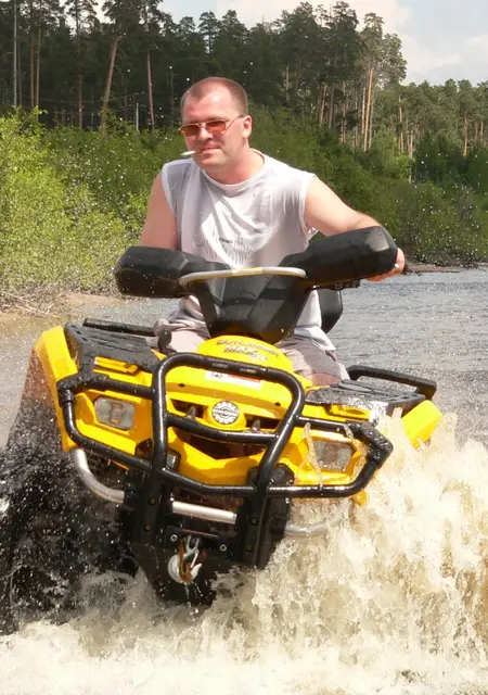 Я Андрей, 54, из Новоуральска, ищу знакомства без обязательств