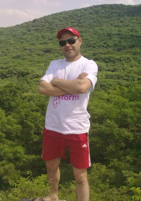 Я Александр, 43, знакомлюсь без обязательств в Пятигорске