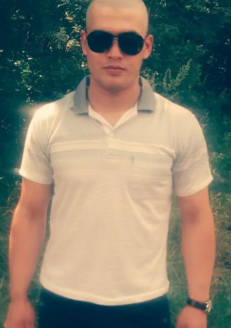 Рахим из Вязьмы, ищу на сайте знакомства на одну ночь