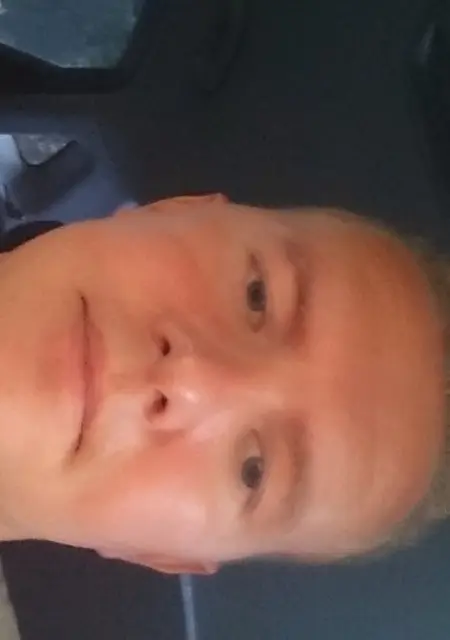 Я Алексей, 39, из Сарапула, ищу знакомства без обязательств