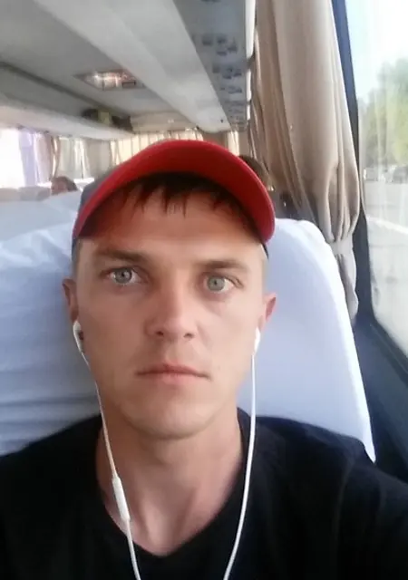 Дмитрий из Южноуральска, мне 34, познакомлюсь для общения