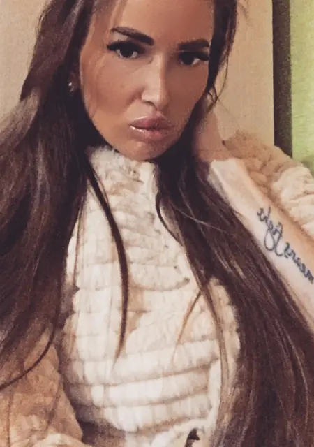 Миша Романова