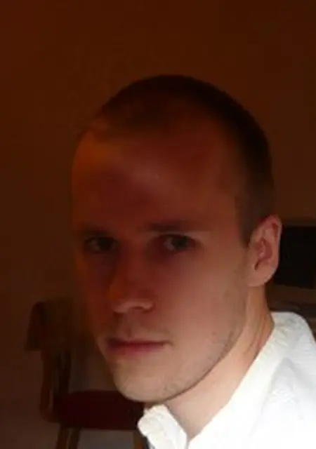 Я Владимир, 38, из Надвоицы, ищу знакомства без обязательств