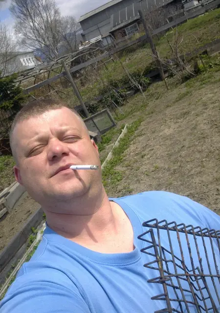 Alex из Южно-Сахалинска, мне 50, познакомлюсь на одну ночь