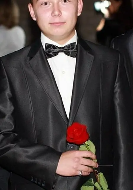 Я Гарольд, 31, из Чебоксар, ищу знакомства на одну ночь