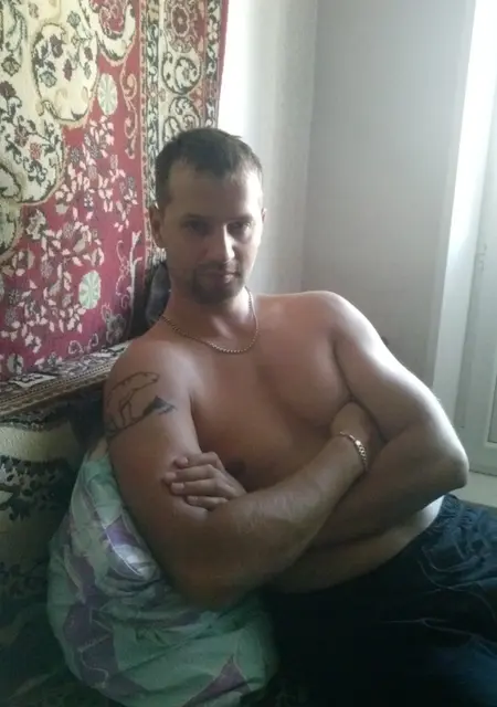 Макс из Тюмени, ищу на сайте знакомства на одну ночь