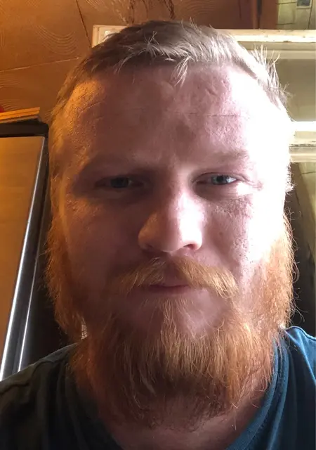 Анатолий из Истры, мне 29, познакомлюсь для дружбы