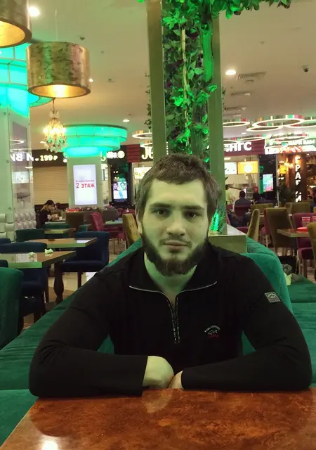 Я Бадик, 31, из Махачкалы, ищу знакомство для общения