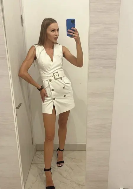 Я Ирина, 30, знакомлюсь для дружбы в Волгодонске