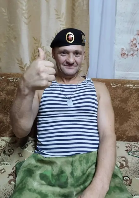 Павел из Ижевска, мне 44, познакомлюсь на одну ночь