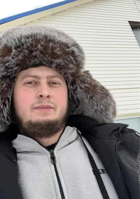 Я Владислав, 27, знакомлюсь на одну ночь в Пурпе