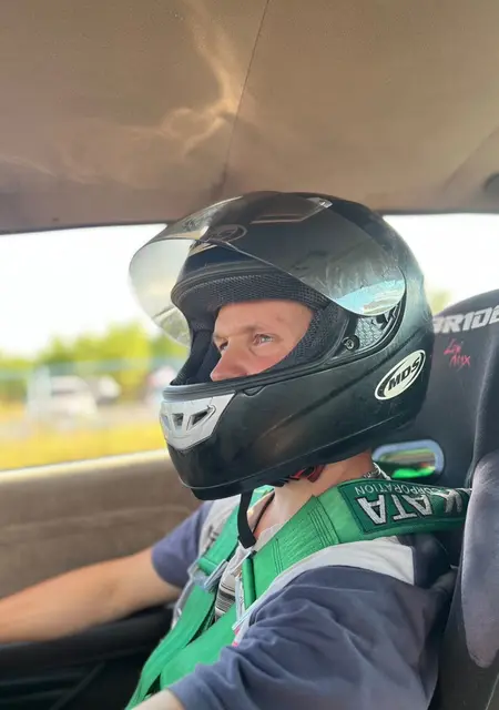 Игорь из Перми, ищу на сайте знакомства на одну ночь