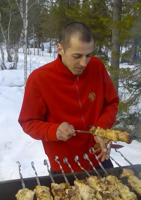 Сергей из Мончегорска, ищу на сайте знакомства на одну ночь