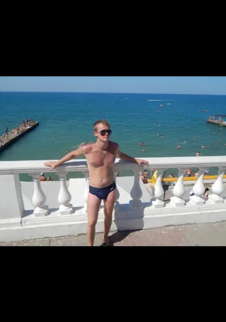 Я Стас, 31, из Моздока, ищу знакомство для постоянных отношений