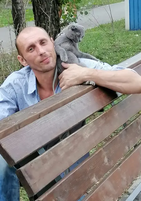 Я Дима, 39, знакомлюсь на одну ночь в Саратове