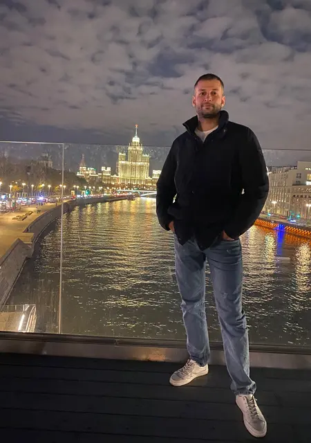 Я Слава, 32, из Липецка, ищу знакомство для постоянных отношений