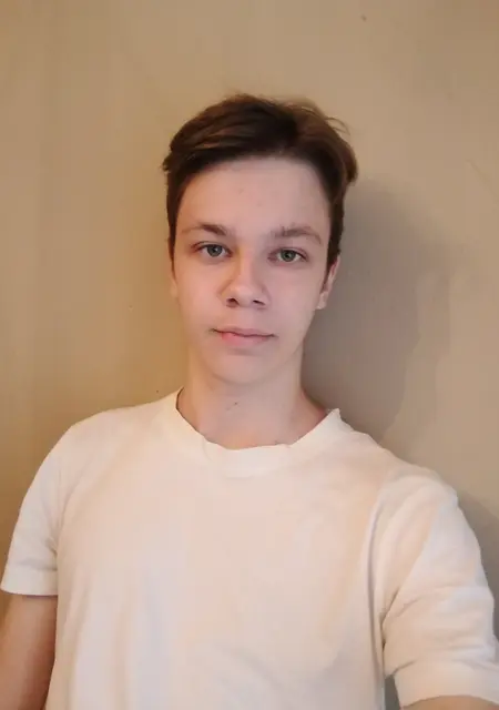 Павел из Люберец, мне 19, познакомлюсь на одну ночь