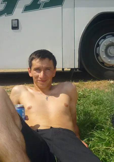 Я Евгений, 37, из Балакова, ищу знакомства без обязательств