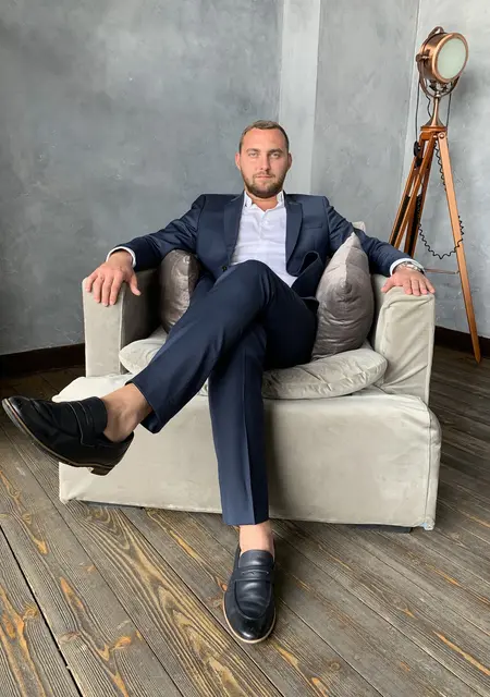 Я Вячеслав, 38, из Санкт-Петербурга, ищу знакомства без обязательств