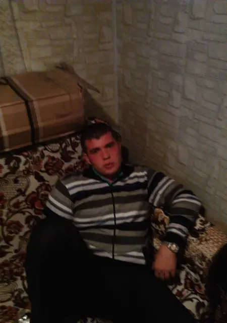 Руслан из Нового Уренгоя, ищу на сайте знакомства без обязательств