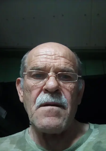 Я Сергей, 72, знакомлюсь без обязательств в Новосибирске