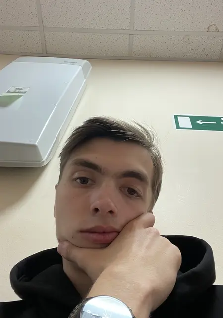 Егор из Саранска, мне 20, познакомлюсь без обязательств