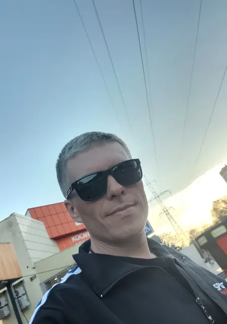 Я Houdini, 44, из Северодвинска, ищу знакомство для приятного времяпровождения