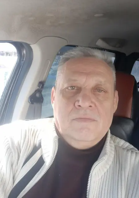 Я Дмитрий, 53, знакомлюсь для приятного времяпровождения в Москве