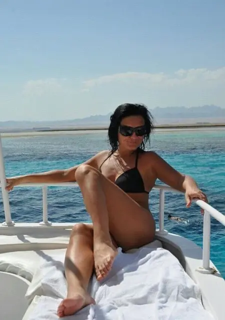 Я Карина, 43, знакомлюсь без обязательств в Нижнем Новгороде